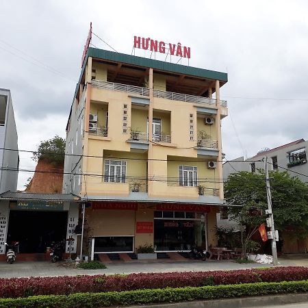 Khach San Hung Van - Bac Kan City Motel Buitenkant foto