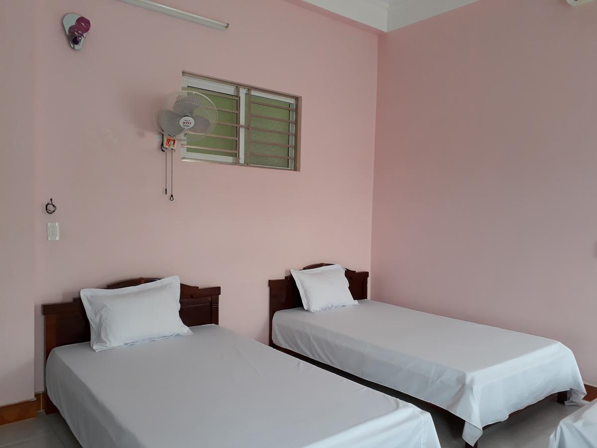 Khach San Hung Van - Bac Kan City Motel Buitenkant foto