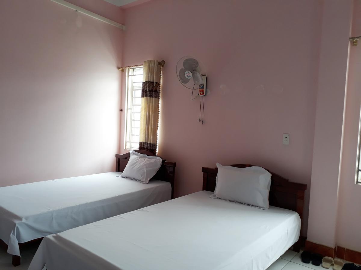 Khach San Hung Van - Bac Kan City Motel Buitenkant foto